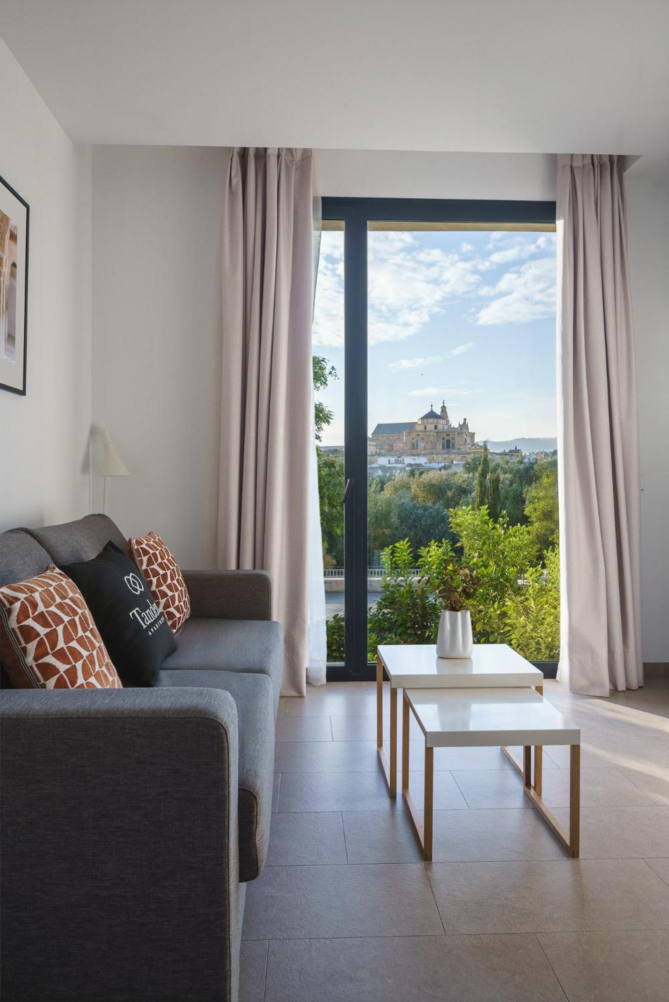 Tandem Torre De La Calahorra Apartment Cordoba Ngoại thất bức ảnh