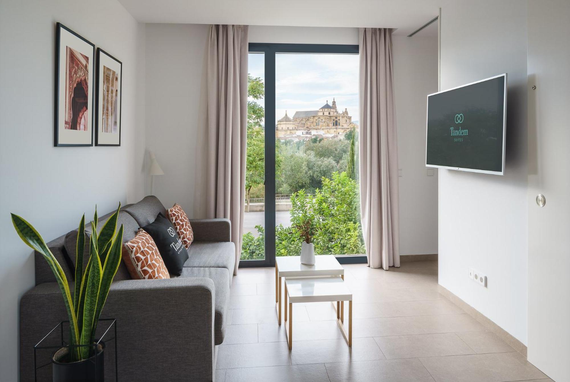 Tandem Torre De La Calahorra Apartment Cordoba Ngoại thất bức ảnh